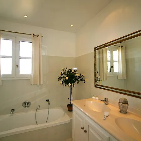 Casa vacanze La Bastide D'andrea *